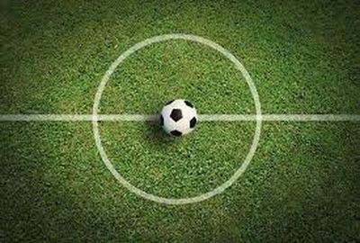 Описать вид спорта футбол на английском